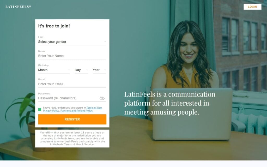 Review LatinFeels.com landing page
